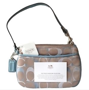 🌻COACH SIGNATURE SMALL WRISTLET